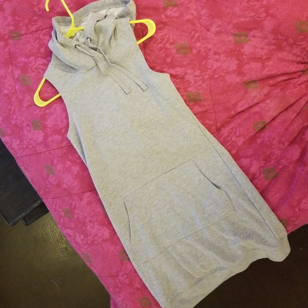 Sleeveless sweatshirt dress